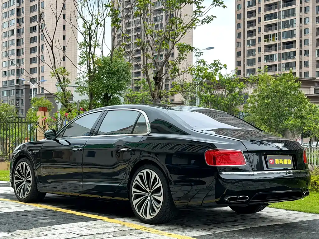 Flying Spur 4.0 T V8 Distinguished