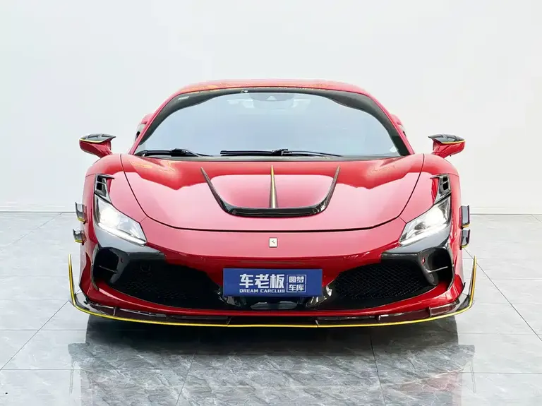 Ferrari F8 Tributo 3.9 T V8