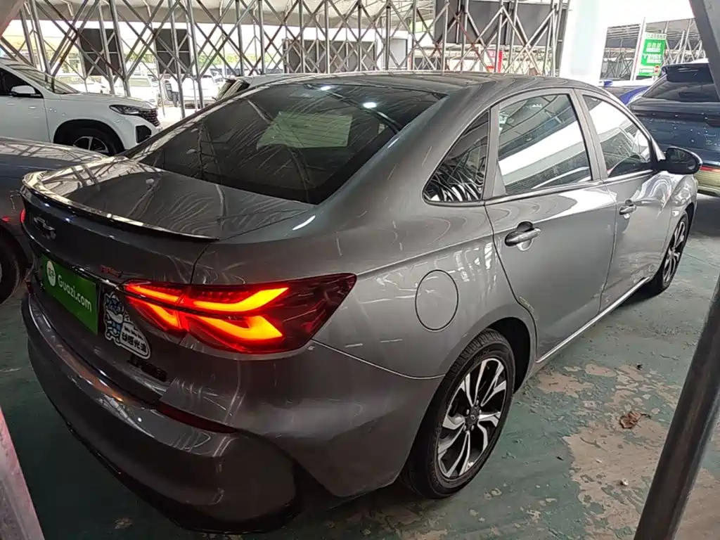 Monza Mild Hybrid RS 330 T Auto Smooth