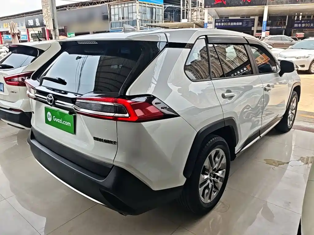 Wildlander 2.0 L CVT 2 WD Luxury