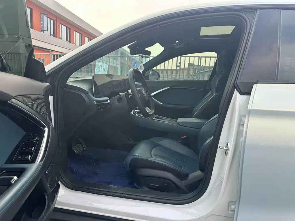 MG7 1.5 T DCT Supreme Beauty Comfort Enjoyment
