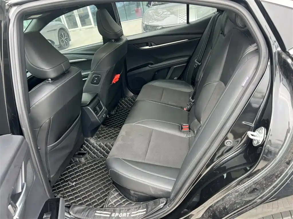 Camry Dual Engine 2.0 HS Sport