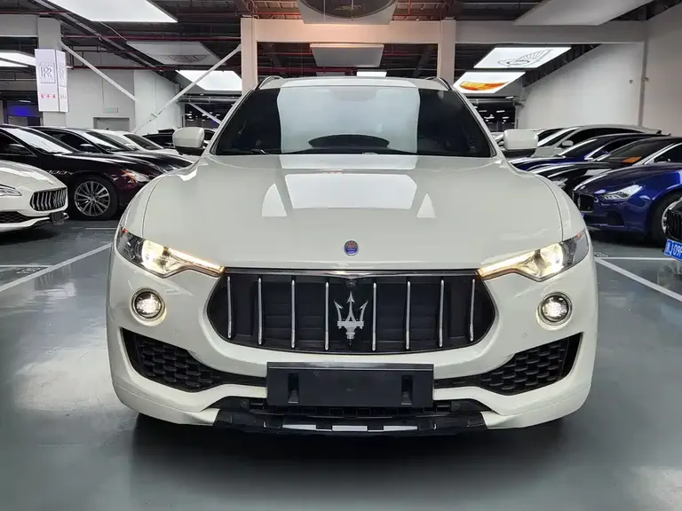 Maserati Levante 3.0 T Standard