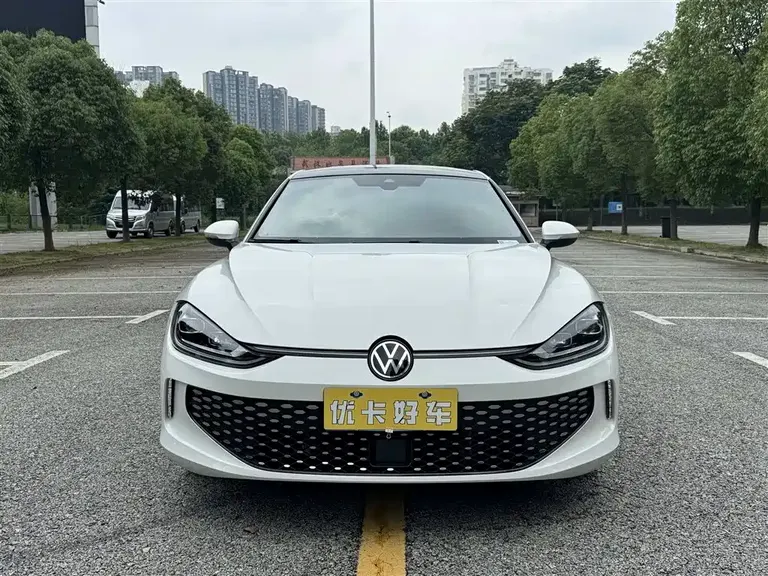 Volkswagen Lamando Lamando L 280 TSI DSG Spicy Cool