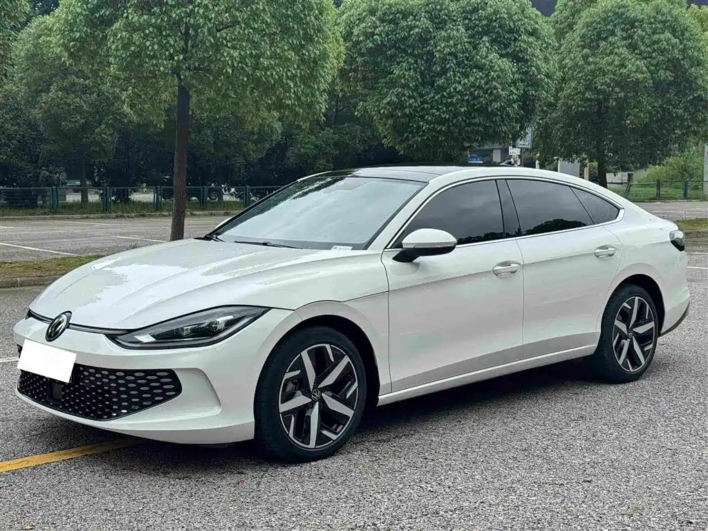 Lamando Lamando L 280 TSI DSG Spicy Cool