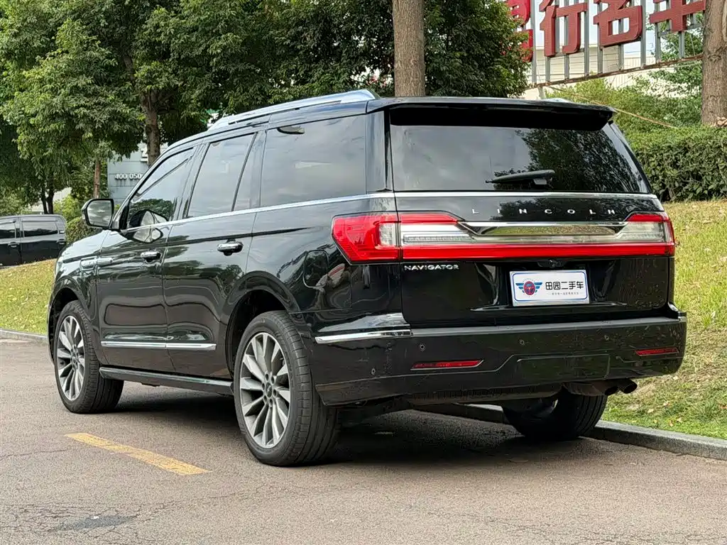 Navigator 3.5 T Honor Shine CN-VI