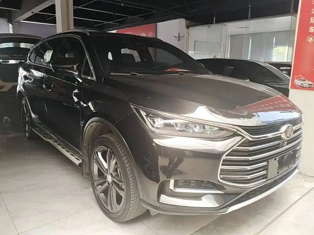 Tang 2.0 T Auto Flagship