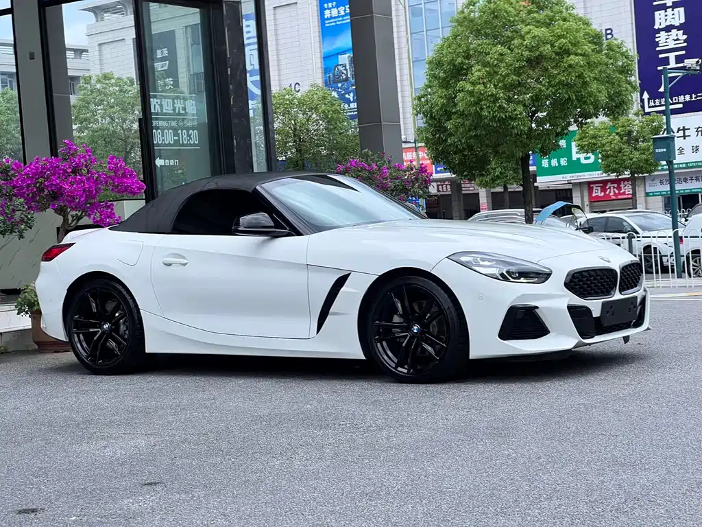 BMW Z4 sDrive 25 i M Sport Package