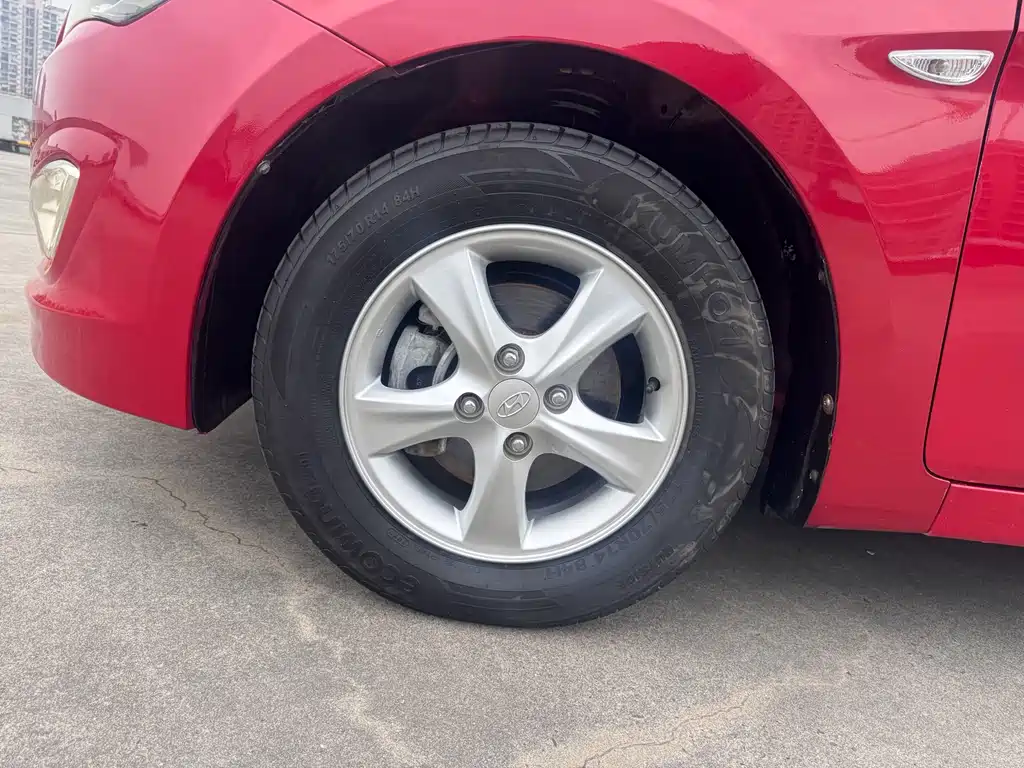Accent 1.4 L Auto Intelligent GLS
