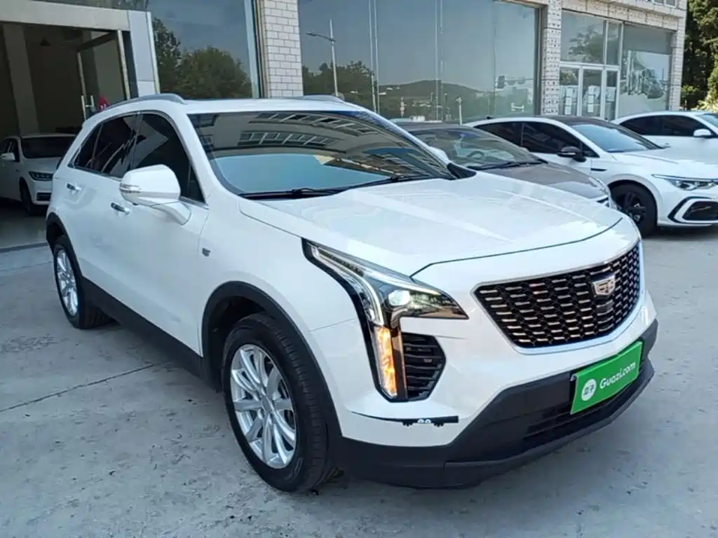 Cadillac XT4 Facelift 28 T 2 WD Tech