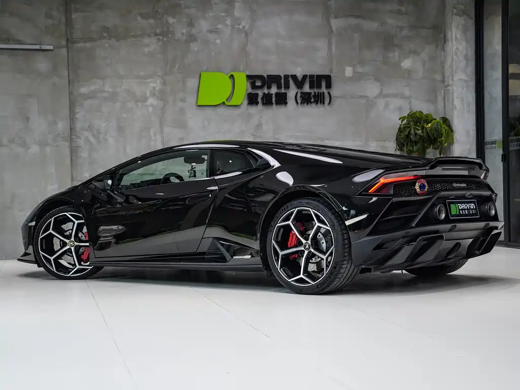 Huracán Huracán EVO RWD