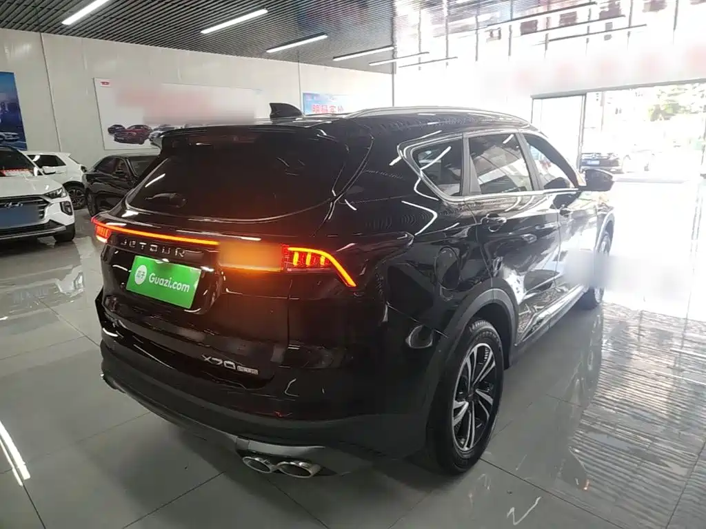 Jetour X70 PLUS 1.6 T DCT Star 5-seat
