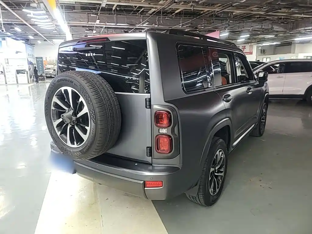 Haval H9 2.0 T Gasoline 4 WD Extreme Realm
