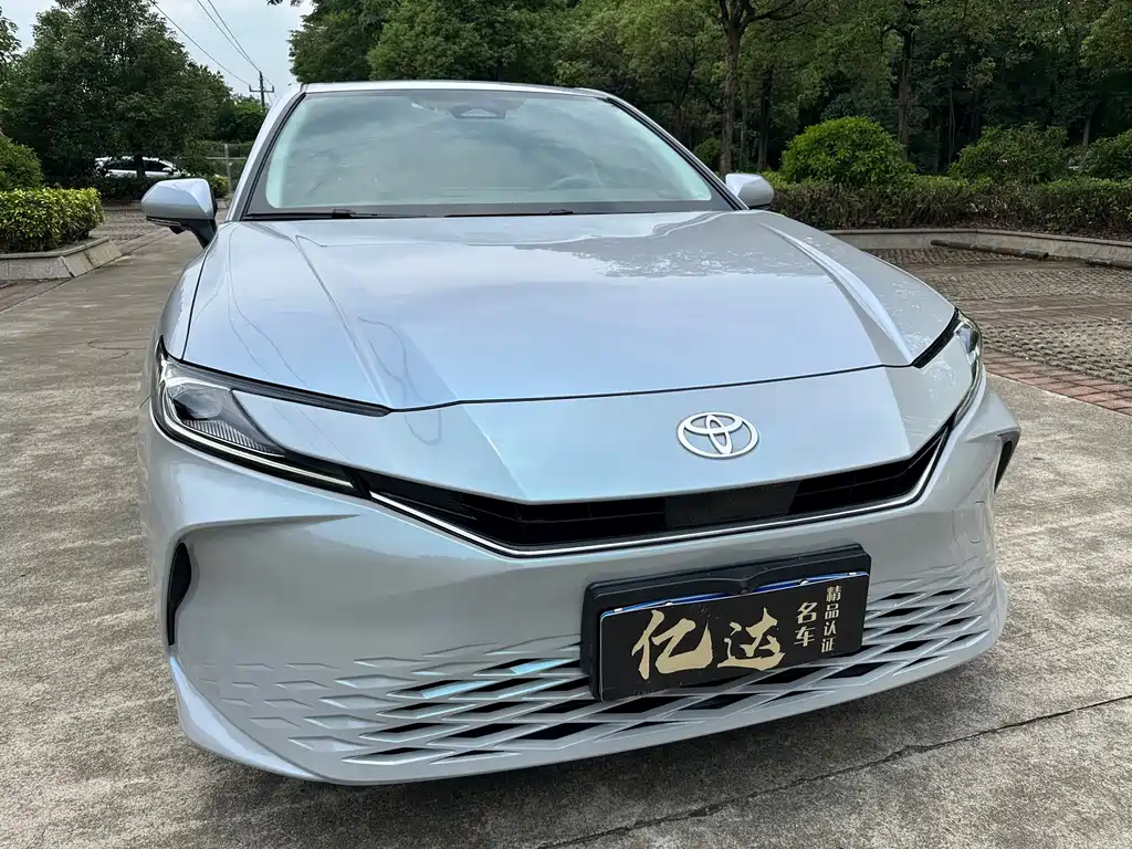 Camry Dual Engine 2.0 HGVP Luxury