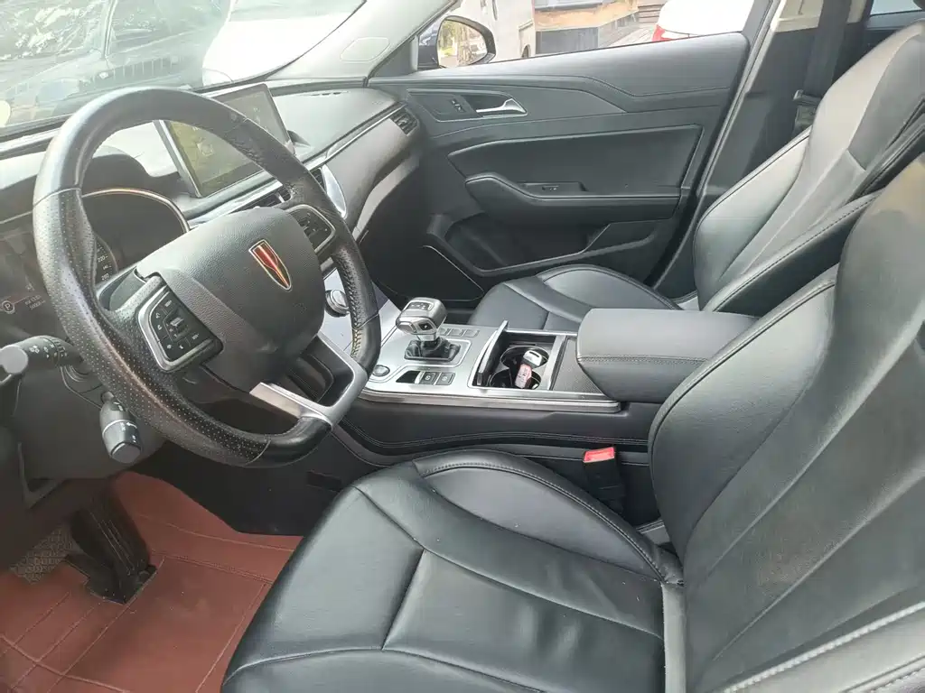Hongqi H5 Classic 1.5 T DCT Flagship Charm