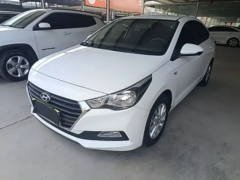 Hyundai Verna 1.4 L Auto Cool GLS