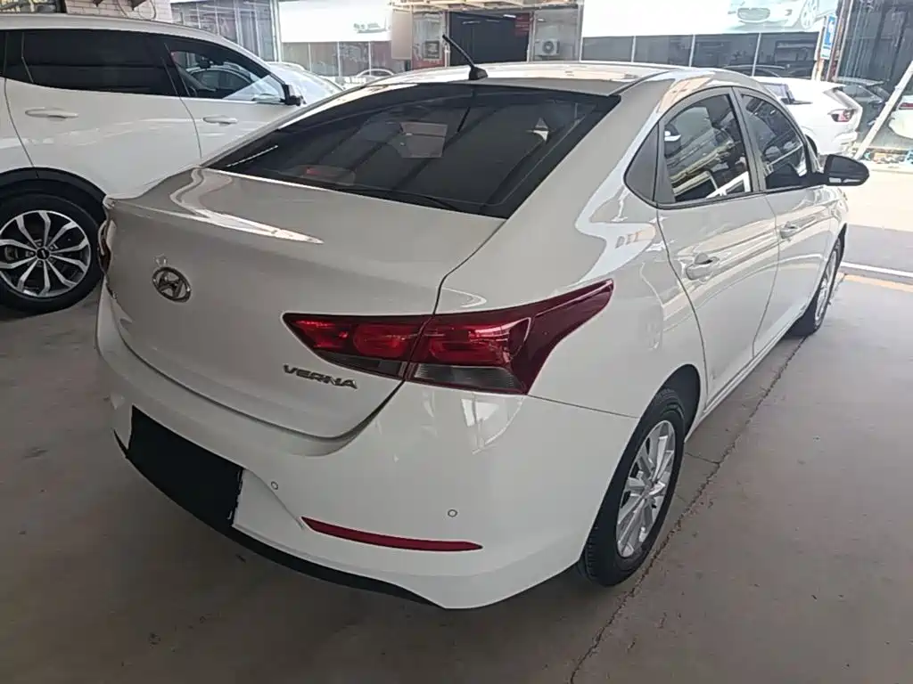 Verna 1.4 L Auto Cool GLS