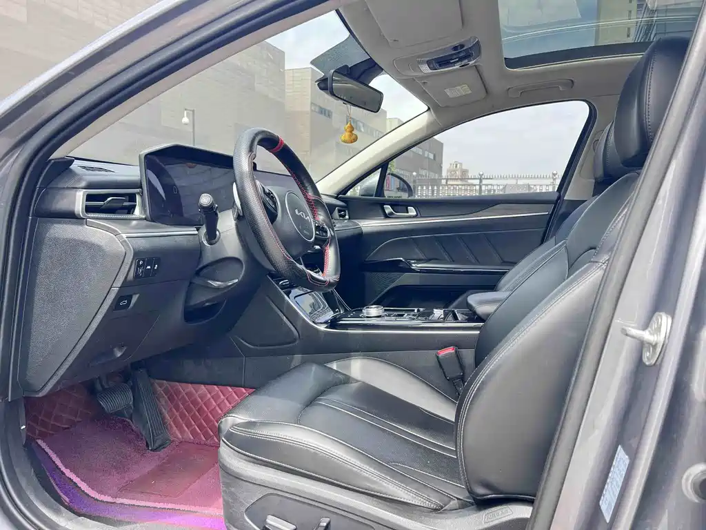 Kia K5 270 T CVVD Refreshed