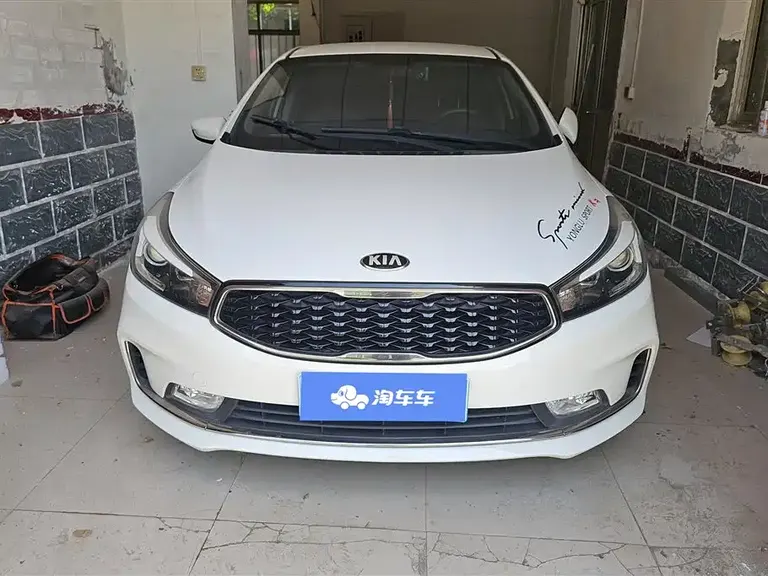 Kia K3 1.6 L Manual GL