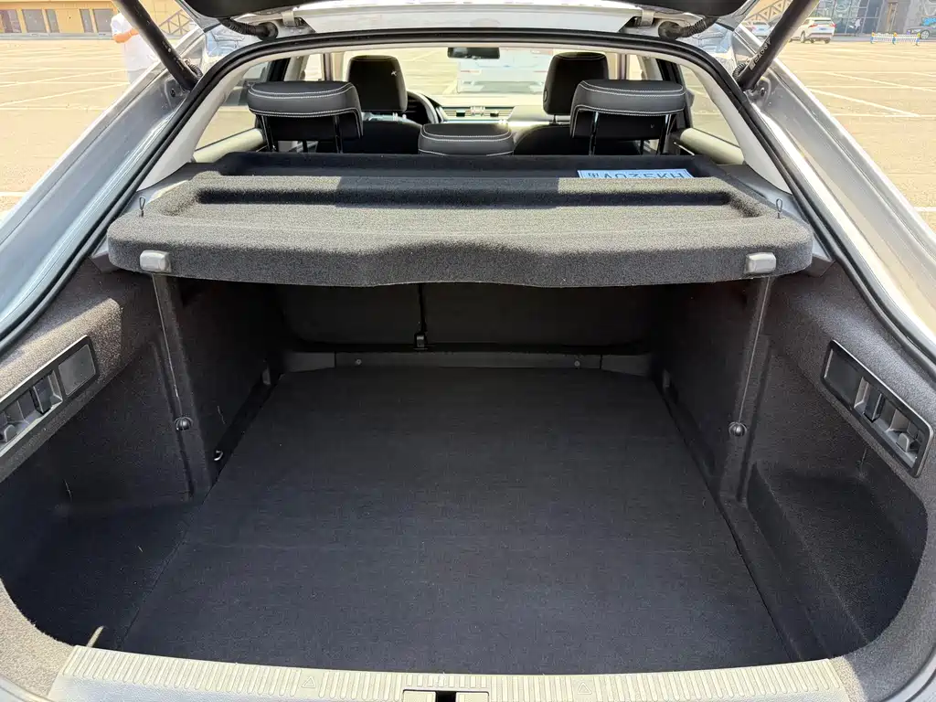 Superb TSI280 DSG Premium