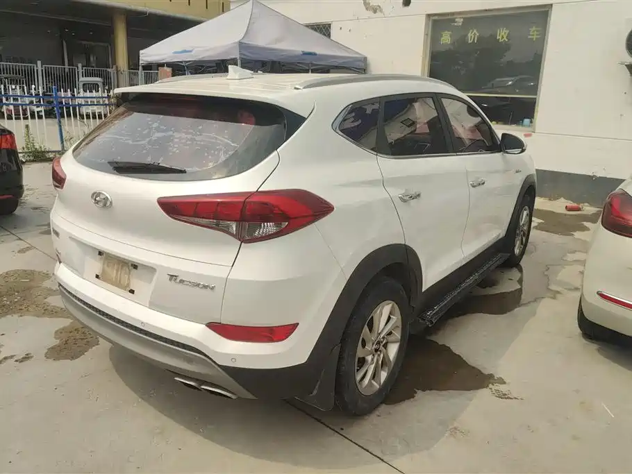 Tucson 1.6 T DCT 2 WD Intelligent