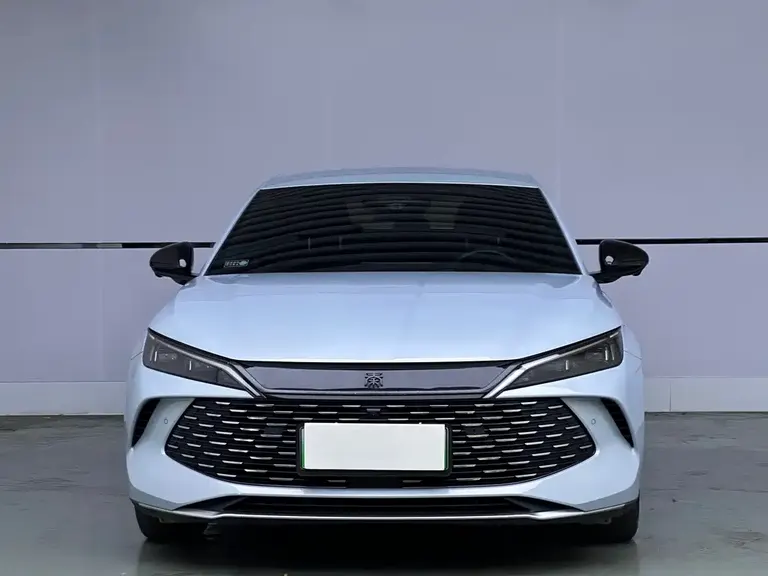 BYD Qin L DM-i Smart Drive 80 KM Leading