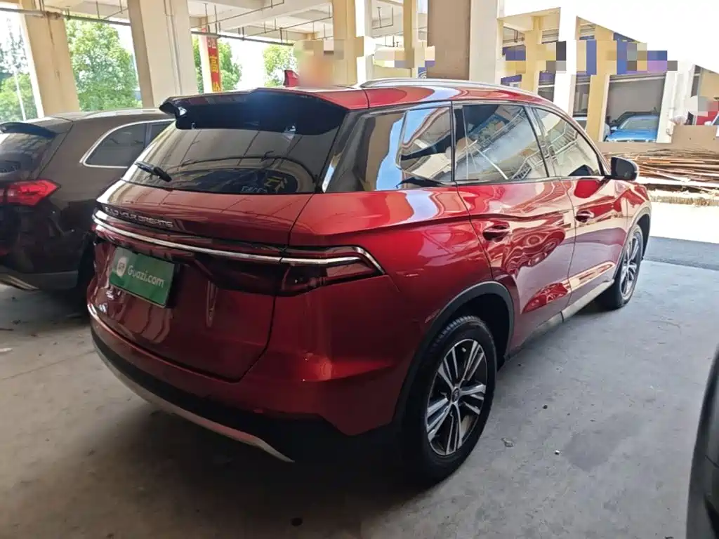 Song Pro 1.5 T Auto Luxury