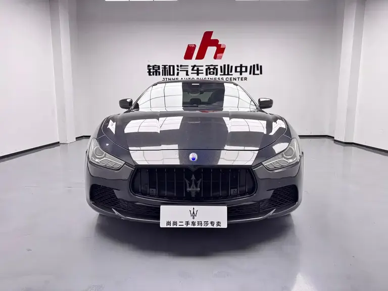 Maserati Ghibli 3.0 T Standard