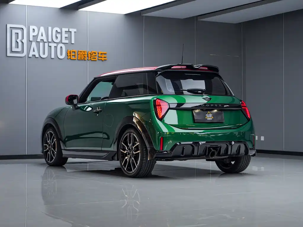 MINI JCW JOHN COOPER WORKS