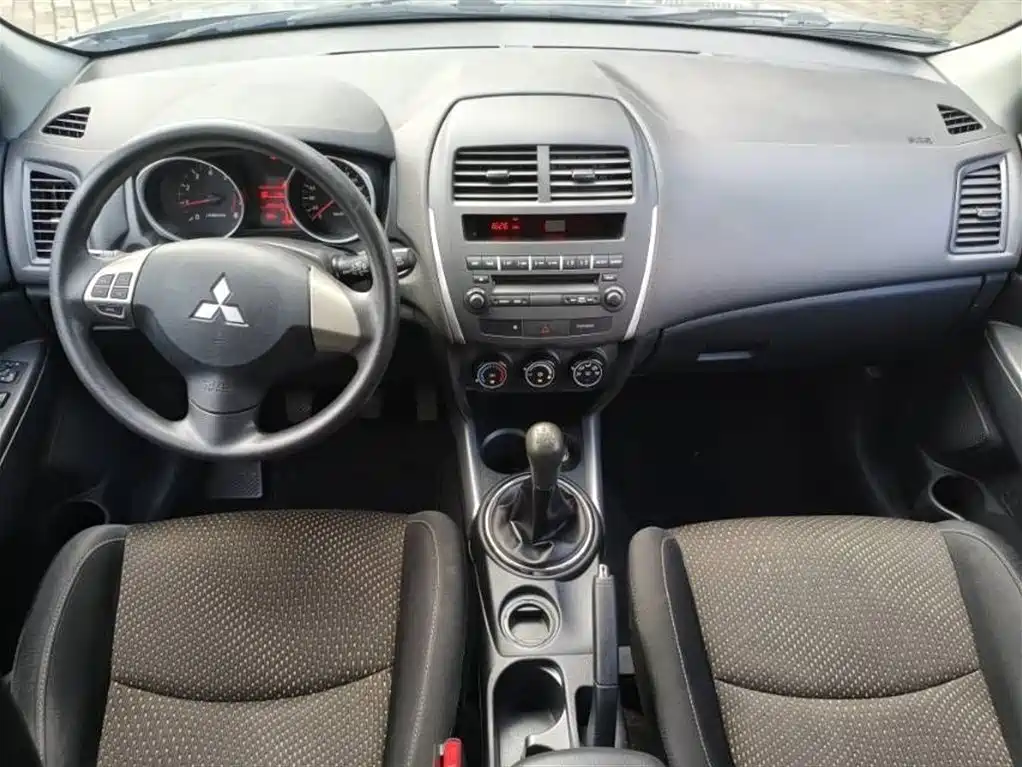 ASX 1.6 L Manual 2 WD Standard