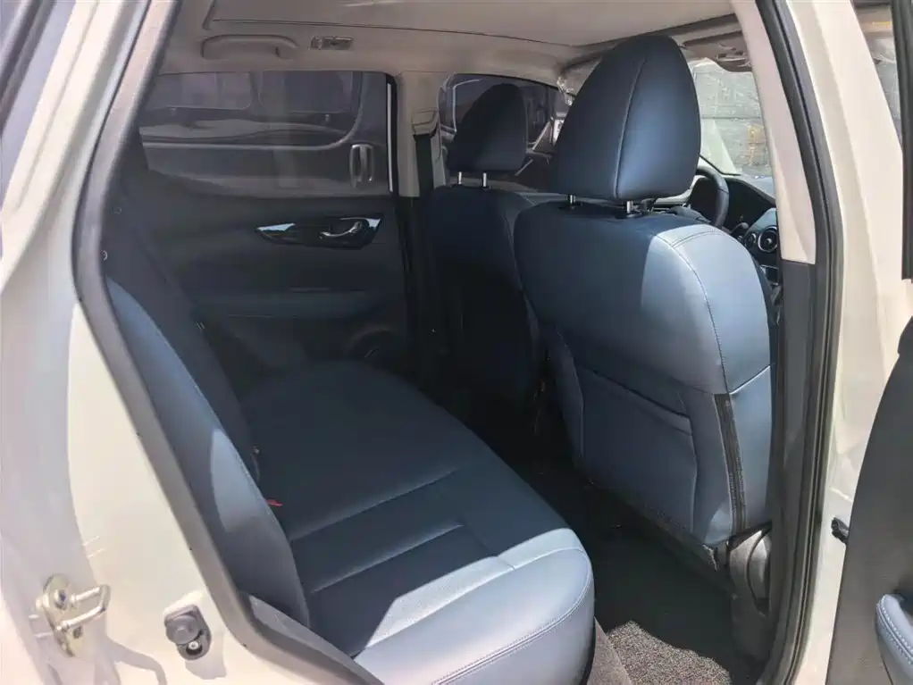 Qashqai Honor 2.0 L CVT XV+ Leading