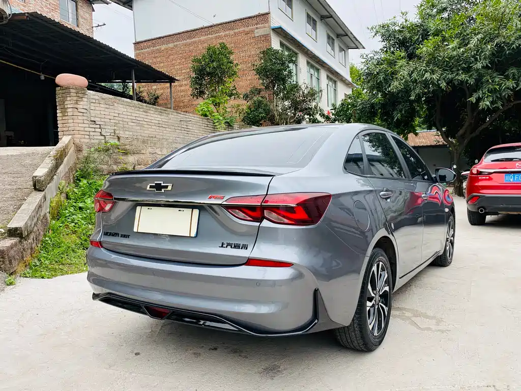Monza Mild Hybrid RS 330 T Auto Smooth