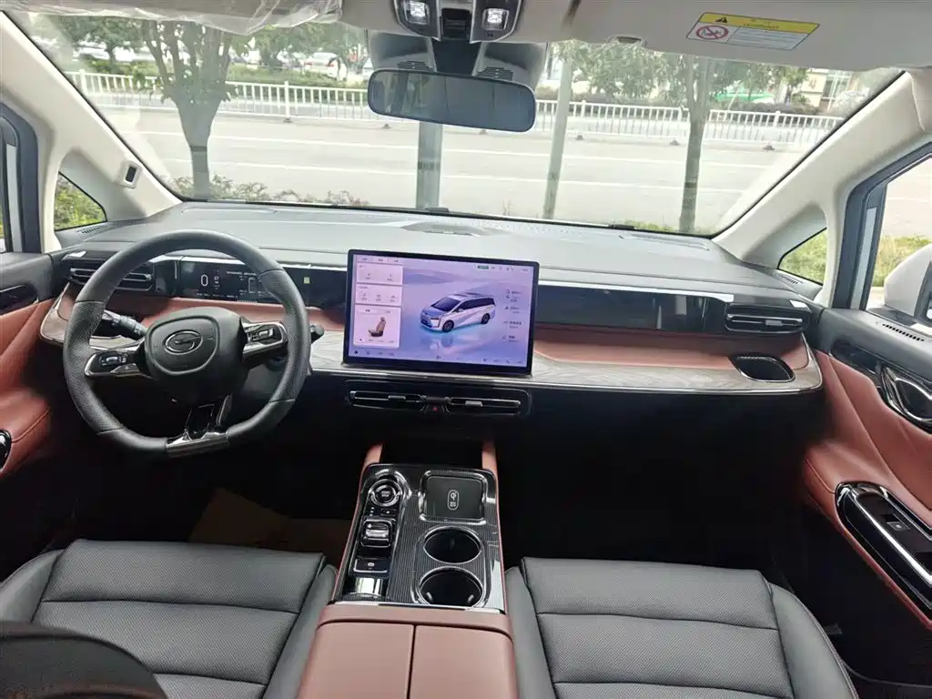 Trumpchi E8 NEV 传祺E8 PHEV 2024款 150 km MAX+