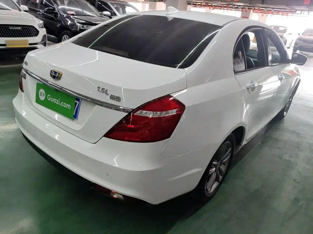 Emgrand Sedan Million 1.5 L Manual Upward