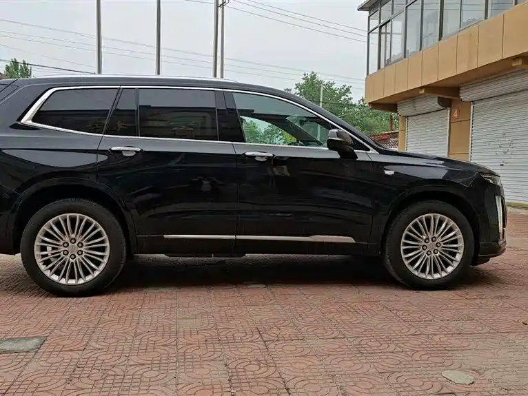 Cadillac XT6 2.0 T 6-seat 4 WD Luxury Executive Classic