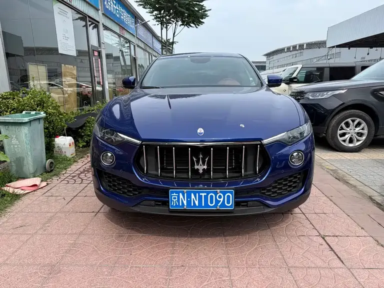 Maserati Levante 3.0 T Standard