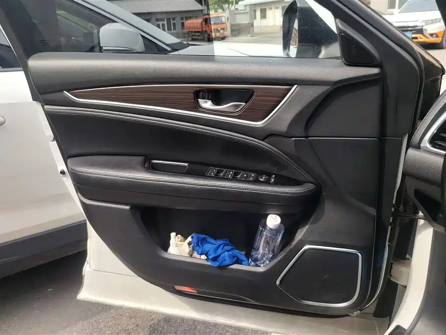 Avancier 240 TURBO 2 WD Elite