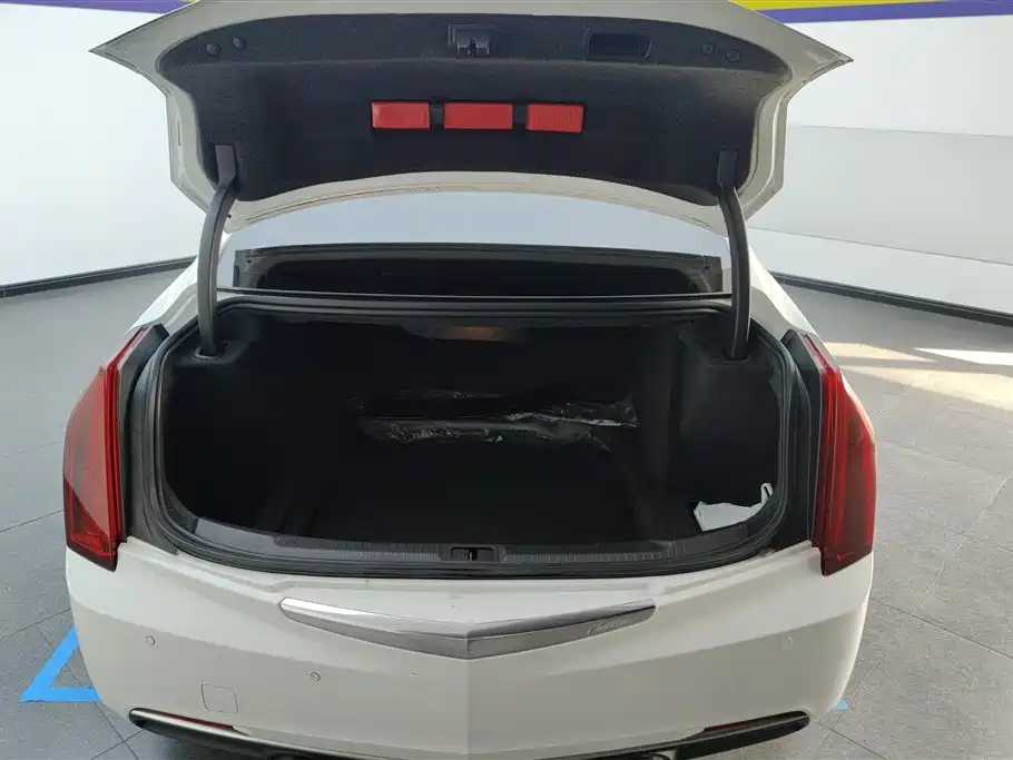 Cadillac ATS-L 28 T Tech
