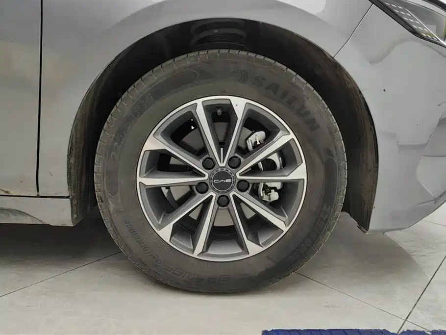 Destroyer 05 Glory DM-i 55 KM Luxury