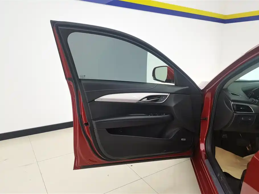 Cadillac ATS-L 28 T Fashion
