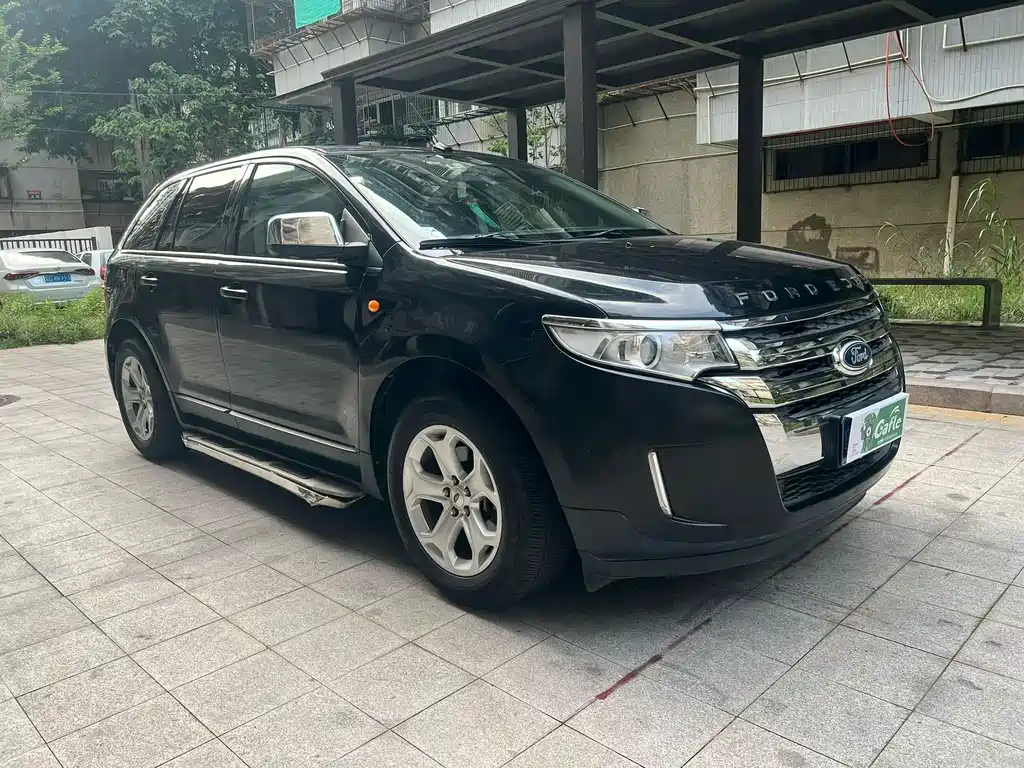Edge (Import) 2.0 T Elite Sharp Sunroof