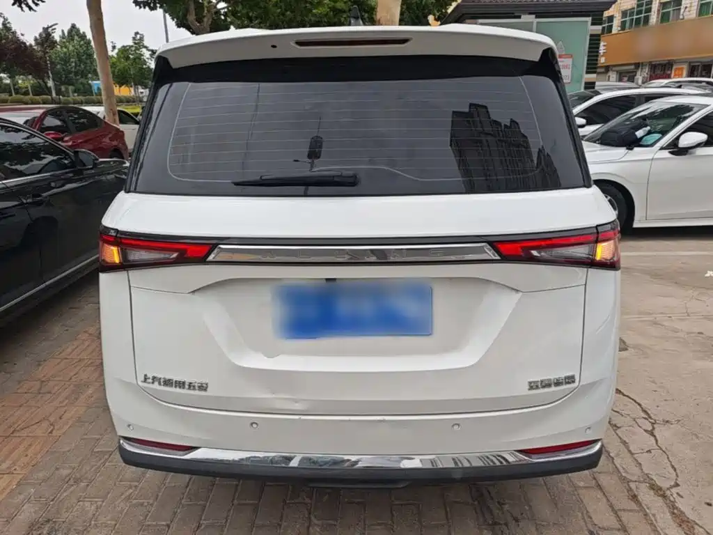 Wuling Jiachen 1.5 T CVT Premium Flagship