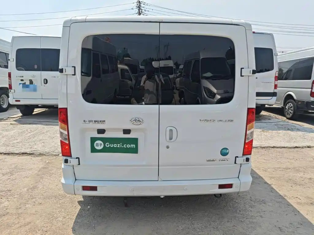 Xintu V80 2.0 T PLUS AMT City SWB Super Low Roof 5 6-seat