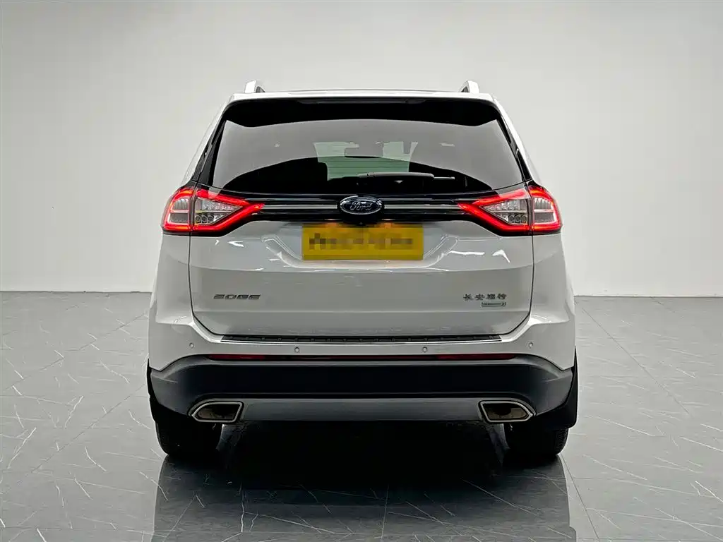 Edge EcoBoost 245 2 WD Grand Sharp 7-seat CN-V