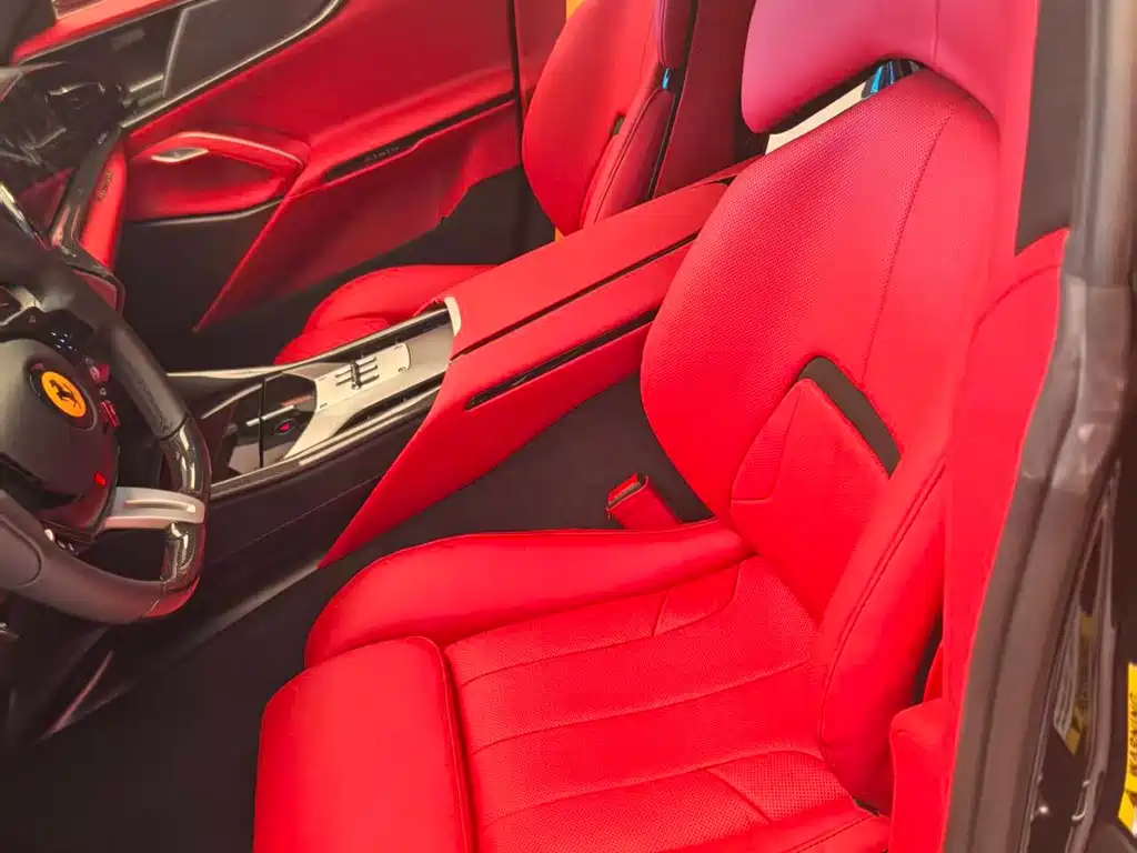 Purosangue 6.5 L V12