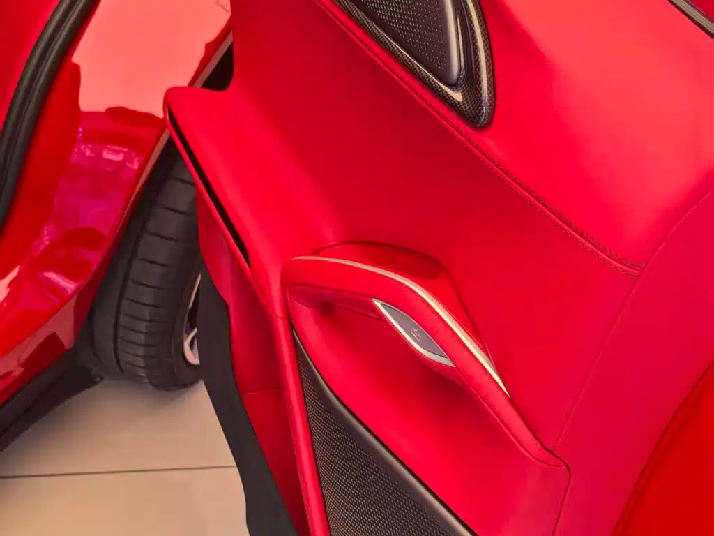 Purosangue 6.5 L V12