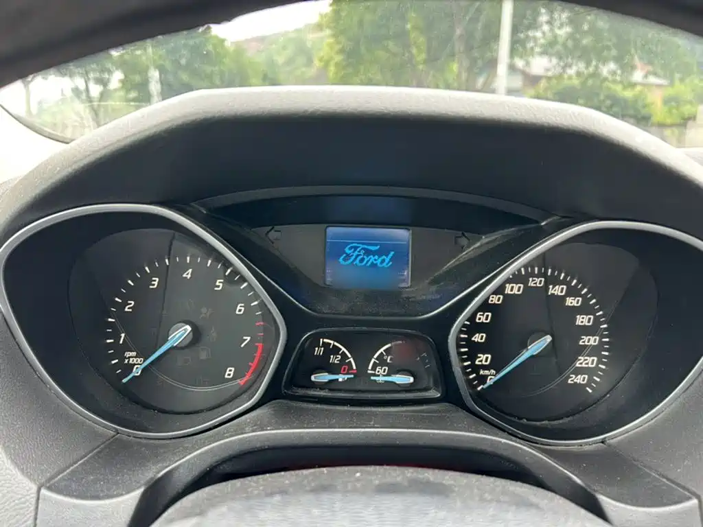 Focus Sedan 1.6 L Auto Style