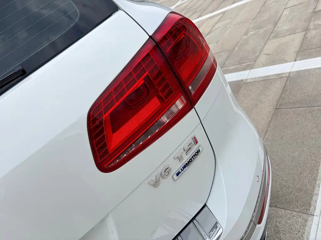 Touareg 3.0 TSI Standard Config