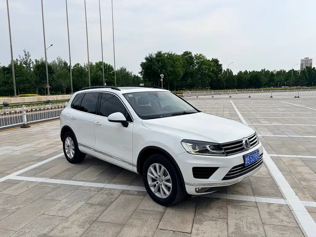 Touareg 3.0 TSI Standard Config