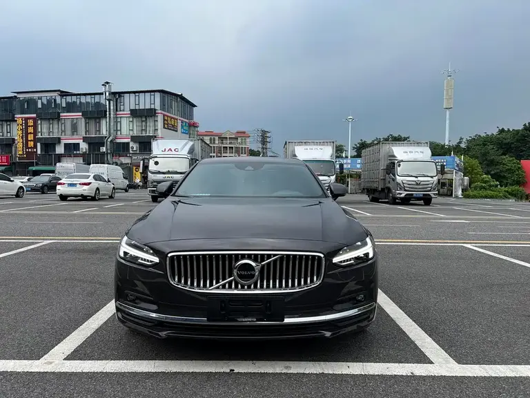 Volvo S90 B5 Smart Grace Luxury